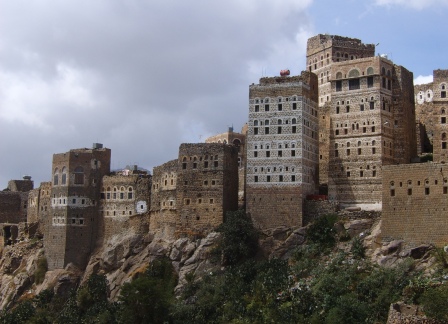 Al Hajjarah - oude vestingsstad op 2300 meter hoogte